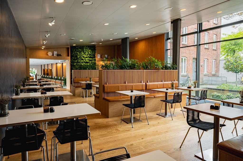 Hotel Oasia Aarhus City Ресторант снимка