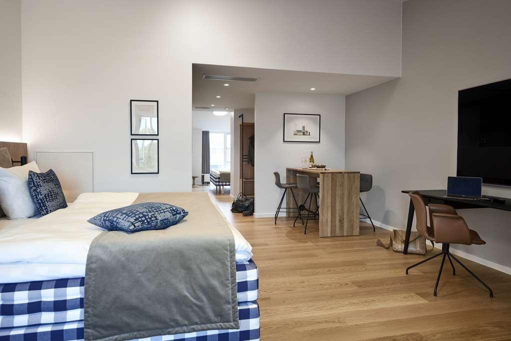 Hotel Oasia Aarhus City Стая снимка